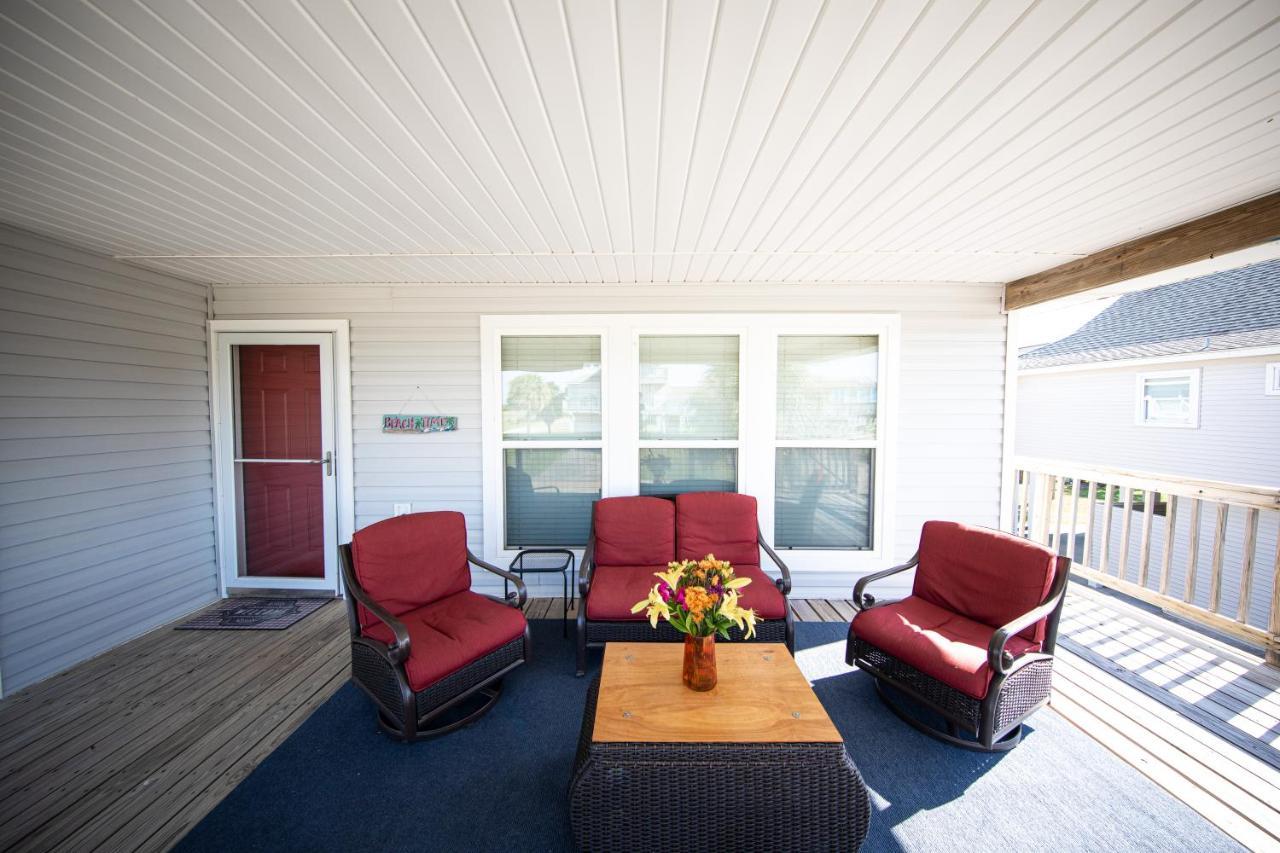 Relax At Our Beach Haven - Pet Friendly Galveston Eksteriør billede